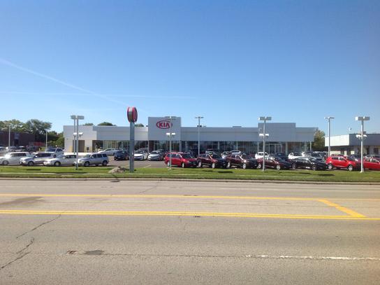 Liberty Auto Plaza car dealership in LIBERTYVILLE, IL 60048-3228 ...