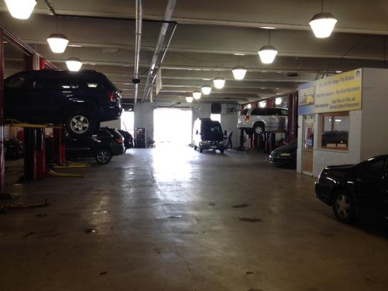 Sherman Dodge Chrysler Jeep Car Dealership In Skokie Il