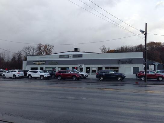 PAR-K Chrysler Jeep car dealership in FULTON, NY 13069-4900 | Kelley