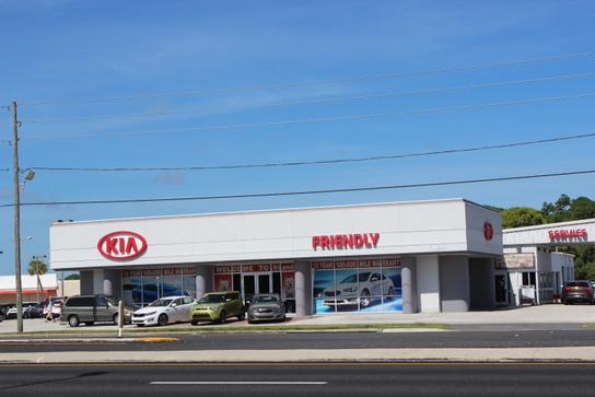 Friendly Kia car dealership in New Port Richey, FL 34652 | Kelley Blue Book