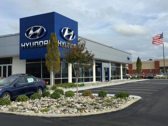 Lee Hyundai car dealership in Fayetteville, NC 28314 | Kelley Blue Book