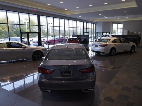 Lexus Of Highland Park Car Dealership In Highland Park Il