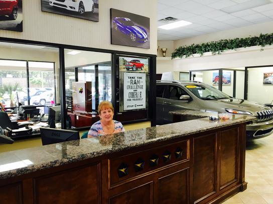 Plaza Chrysler Dodge Jeep Ram Car Dealership In Inverness