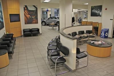Motorwerks Bmw Car Dealership In Bloomington Mn 55420