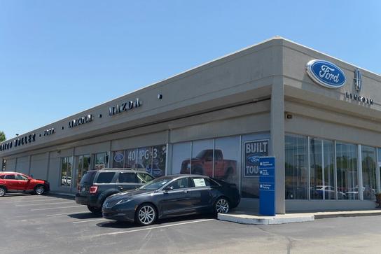 Laird Noller Automotive - Lawrence car dealership in Lawrence, KS 66046