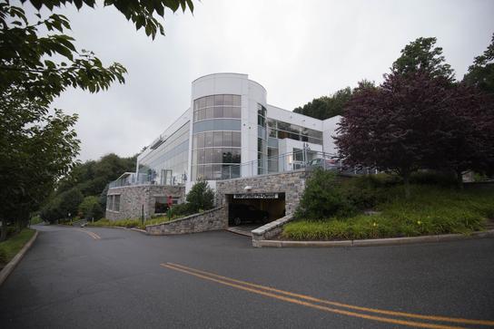 Bmw Mt Kisco Car Dealership In Mount Kisco Ny 10549 1008