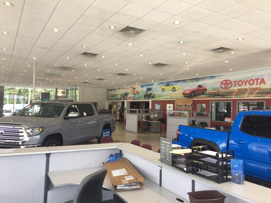 Nelson Toyota car dealership in Stanleytown, VA 24168