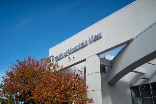 Bmw Mountain View Car Dealership In Mountain View Ca 94040 2702 Kelley Blue Book