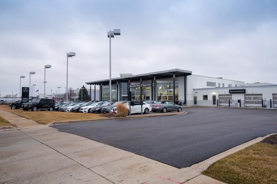 Mercedes-Benz of Naperville car dealership in Naperville, IL 60540 | Kelley Blue Book