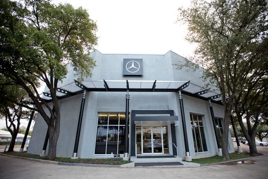 Mercedes-Benz of Austin car dealership in Austin, TX 78752 | Kelley ...