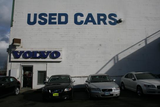 Jim Fisher Volvo Car Dealership In Portland Or 97210 3520