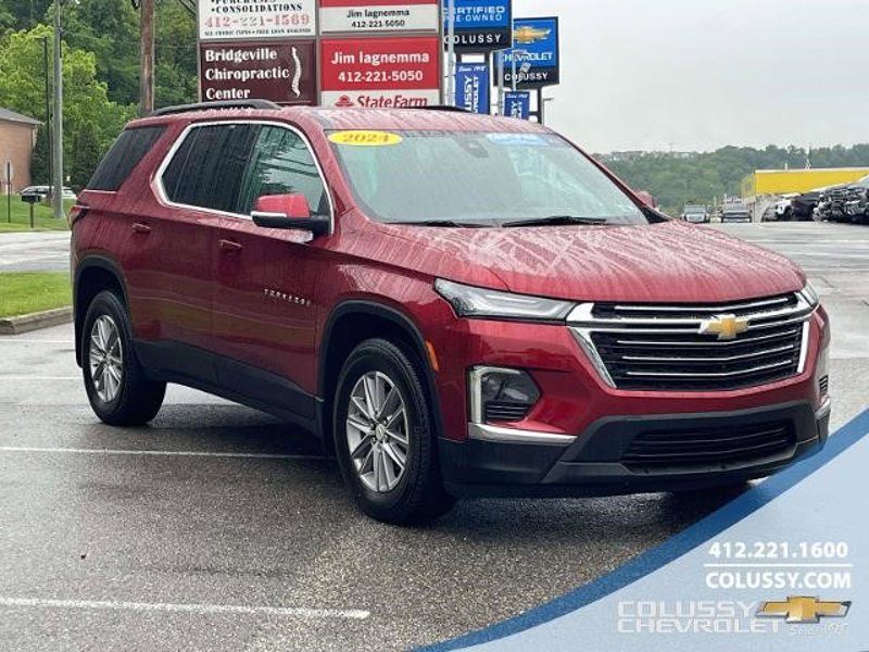 Certified 2024 Chevrolet Traverse LT w/ Rear Camera Mirror Package image 1