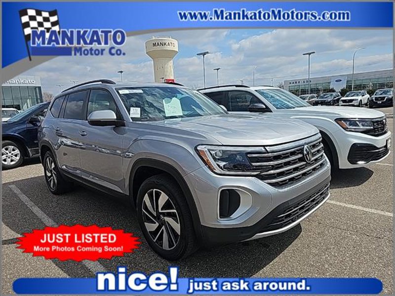 Certified 2024 Volkswagen Atlas SE image 1