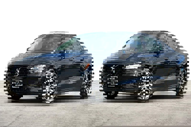 Certified 2025 Volvo S60 B5 Plus image 1