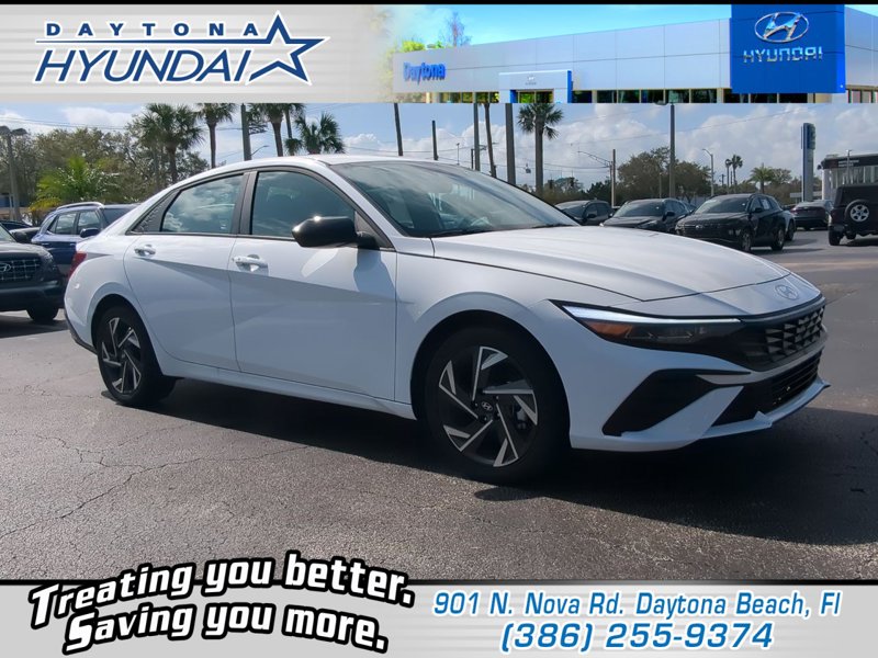 Certified 2025 Hyundai Elantra Sport image 1