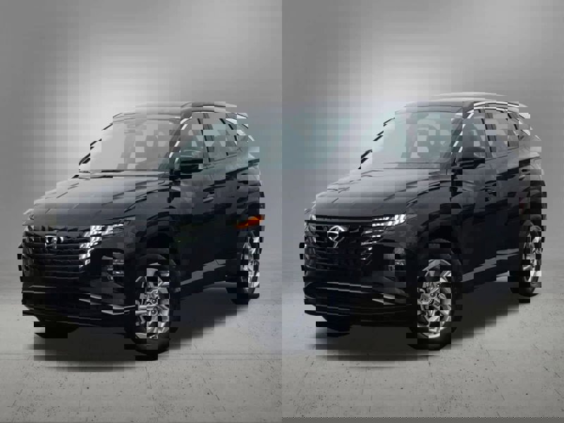 Certified 2024 Hyundai Tucson SE image 1