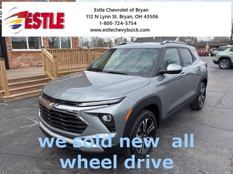 Used 2024 Chevrolet TrailBlazer LT w/ Convenience Package image 1
