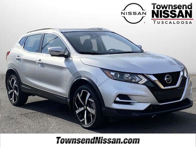 Certified 2022 Nissan Rogue Sport SL image 1