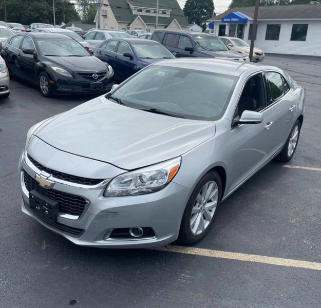 Used 2014 Chevrolet Malibu LT image 1