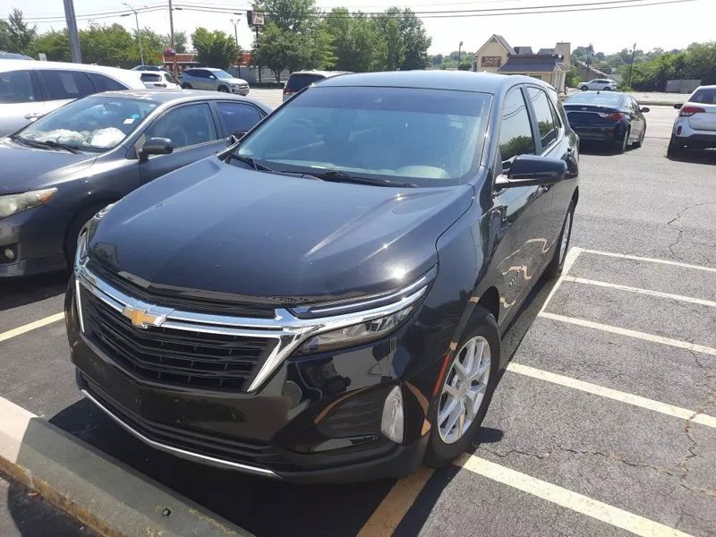Used 2022 Chevrolet Equinox LT image 1