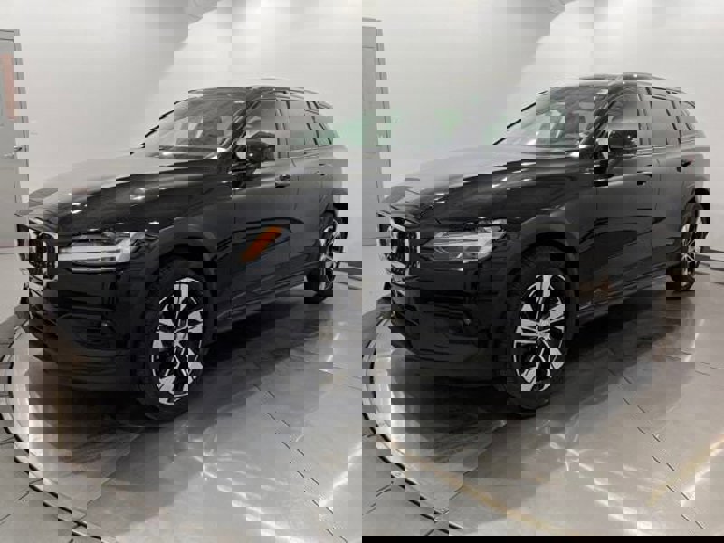 Certified 2024 Volvo V60 B5 Cross Country Plus image 1