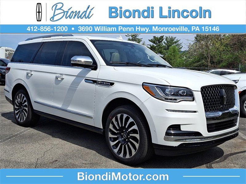 Certified 2022 Lincoln Navigator Black Label image 1