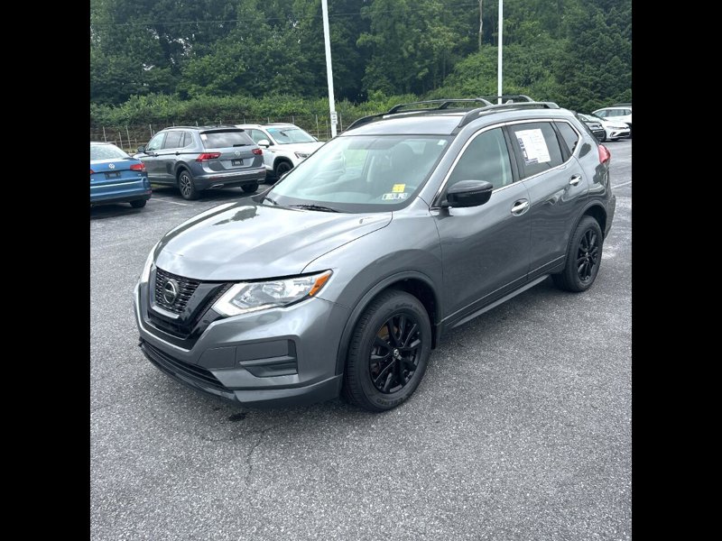 Used 2018 Nissan Rogue SV image 1
