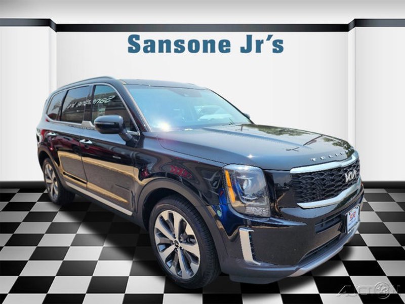 Certified 2022 Kia Telluride S image 1