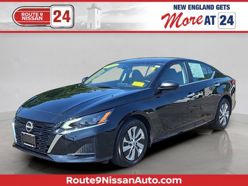 Certified 2025 Nissan Altima 2.5 S image 1