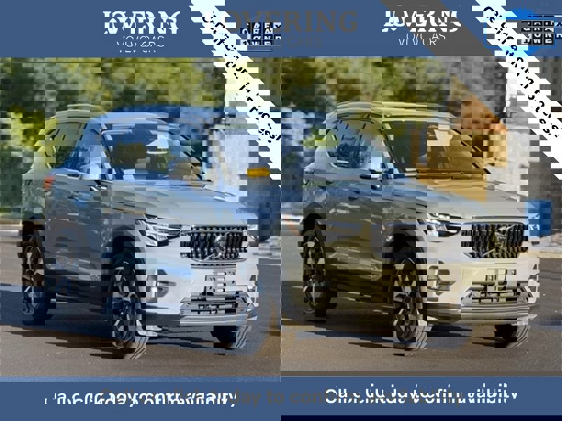 Certified 2025 Volvo XC40 B5 Plus image 1