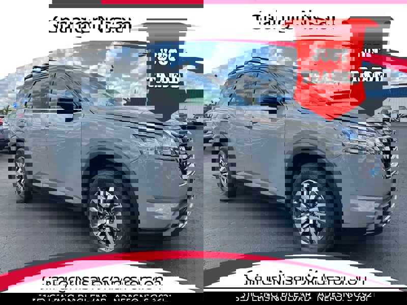 Certified 2024 Nissan Pathfinder SL image 1