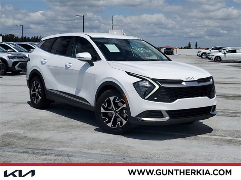 Certified 2023 Kia Sportage EX image 1
