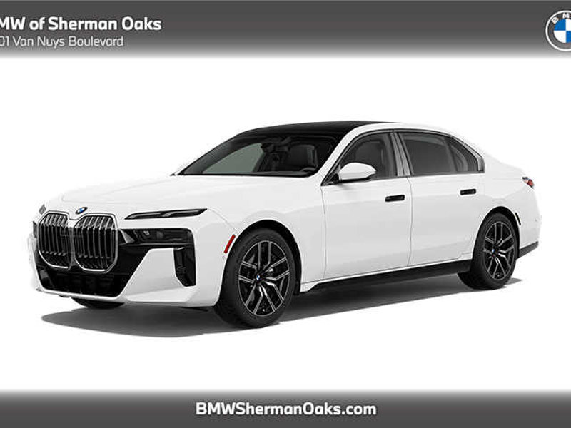 New 2026 BMW 740i w/ Executive Package image 1
