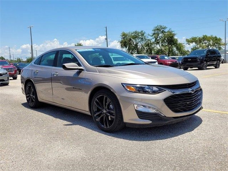 Certified 2022 Chevrolet Malibu LT w/ Sport Edition image 1