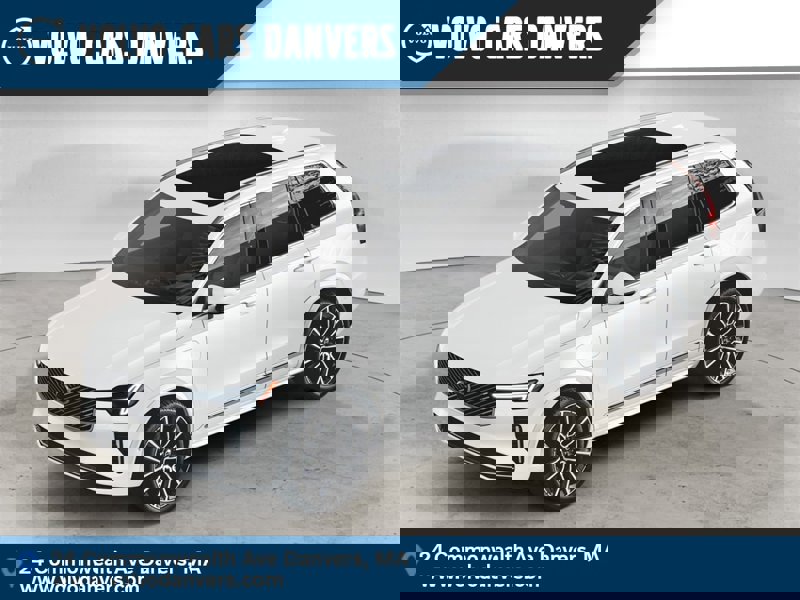 New 2025 Volvo XC90 T8 Ultra image 1
