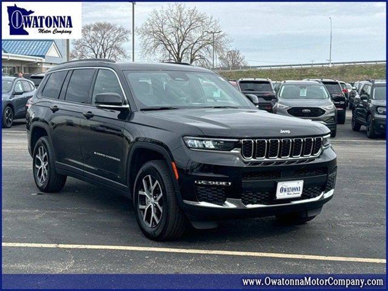 Certified 2024 Jeep Grand Cherokee L Limited w/ Luxury Tech Group II image 1