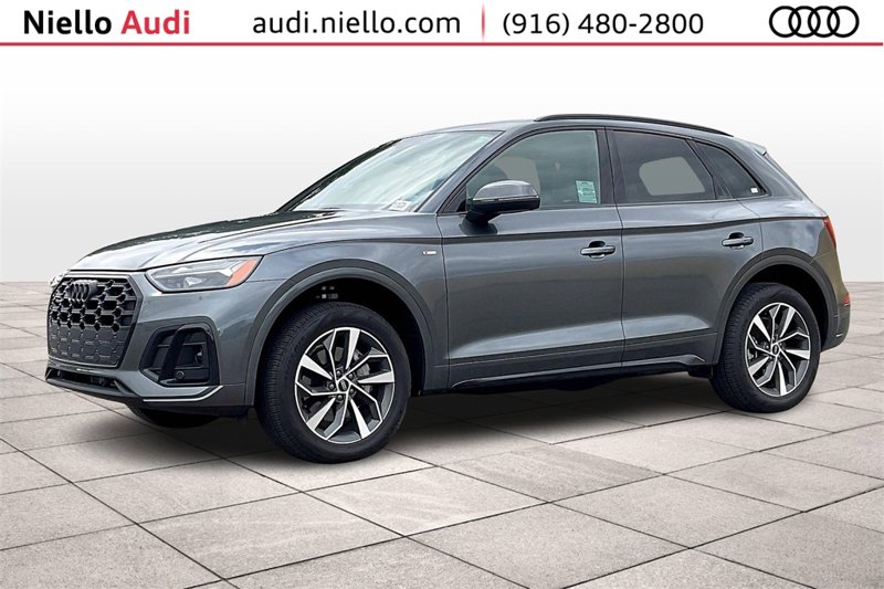 Certified 2024 Audi Q5 2.0T Premium w/ Summer of Audi Package image 1