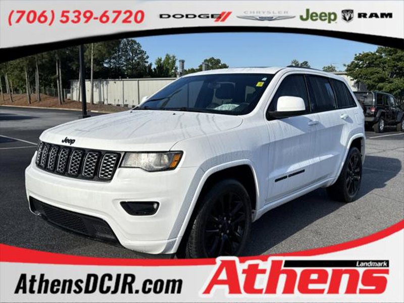 Certified 2021 Jeep Grand Cherokee Laredo X image 1