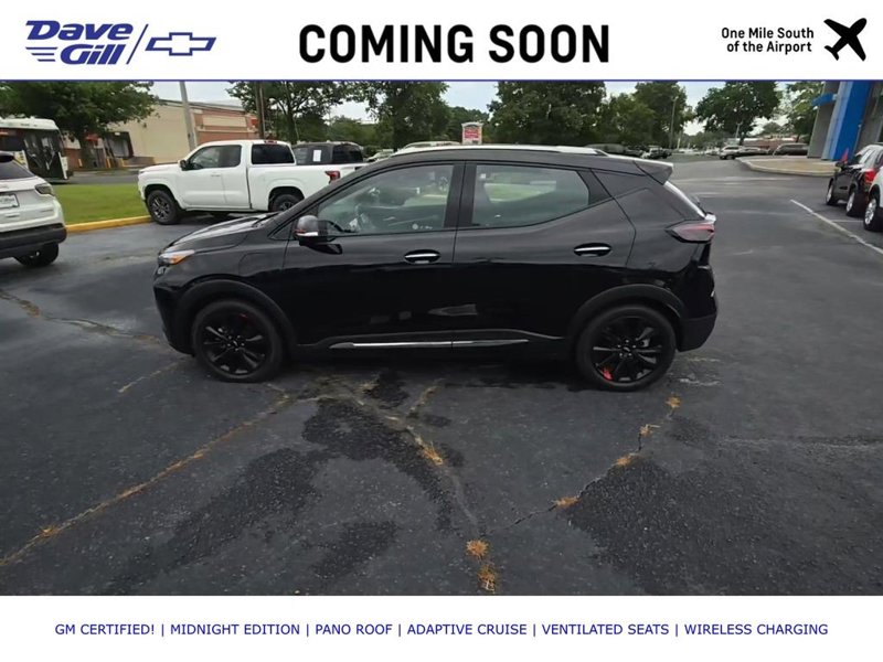 Certified 2023 Chevrolet Bolt EUV Premier w/ Sun & Sound Package image 1