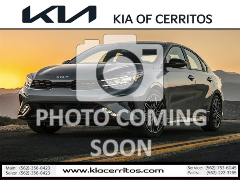 Certified 2022 Kia Forte LXS image 1