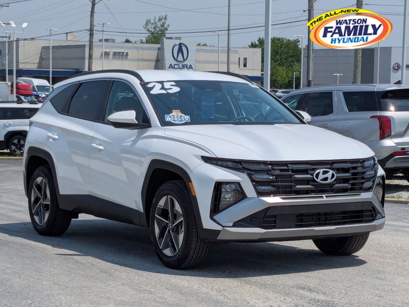 Certified 2025 Hyundai Tucson SEL image 1