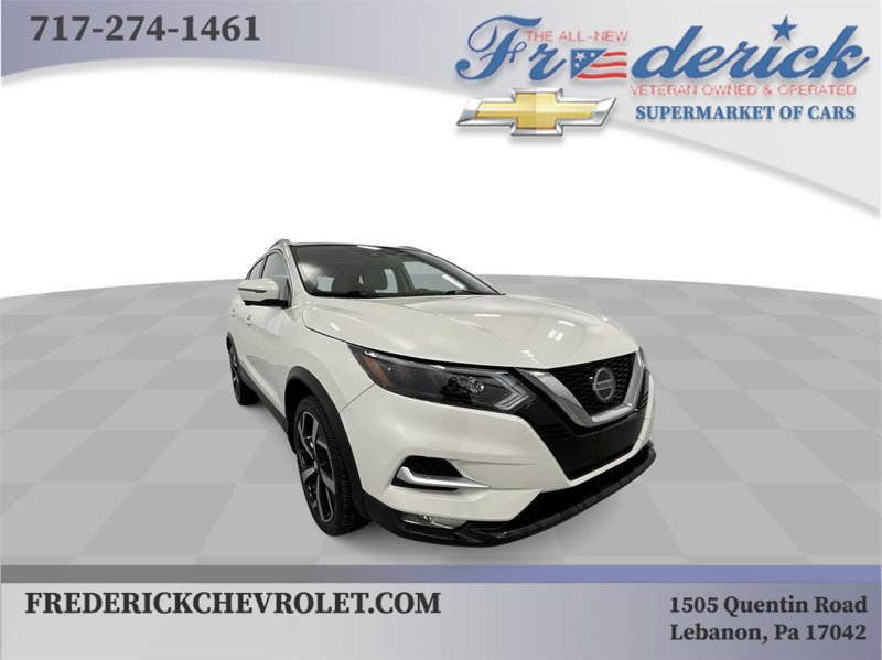 Used 2022 Nissan Rogue Sport SL w/ Premium Package image 1