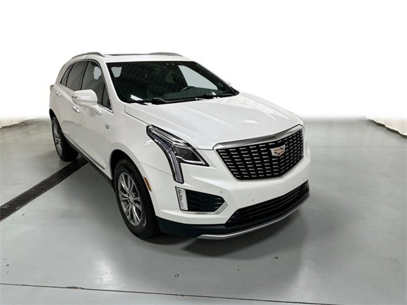 Certified 2022 Cadillac XT5 Premium Luxury image 1