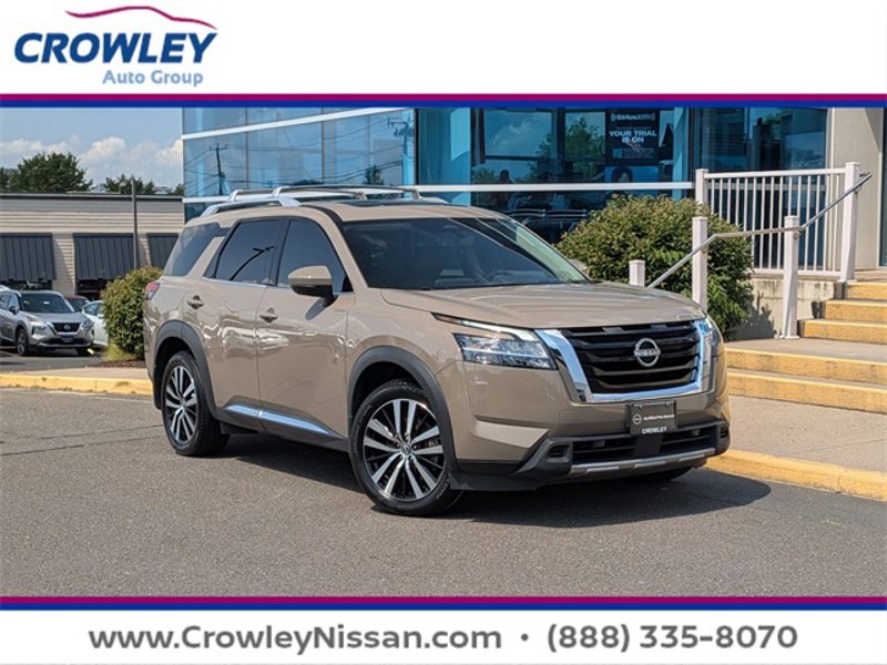 Certified 2023 Nissan Pathfinder Platinum w/ Cargo Package image 1