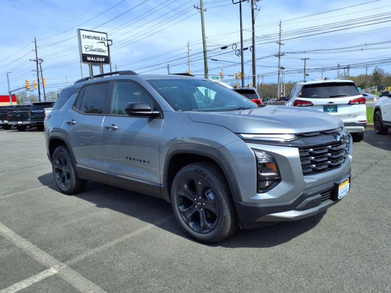 Used 2025 Chevrolet Equinox LT w/ Convenience Package II image 1