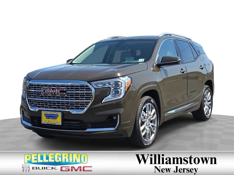Certified 2023 GMC Terrain Denali w/ LPO, Floor Liner Package image 1