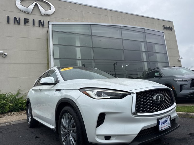 Certified 2024 INFINITI QX50 Luxe image 1