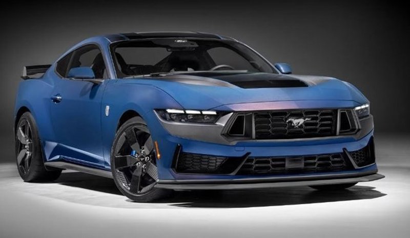 New 2025 Ford Mustang Dark Horse image 1