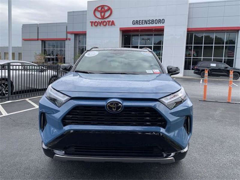 Certified 2025 Toyota RAV4 XSE image 1