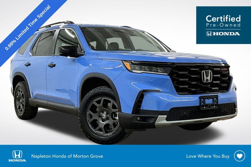 Certified 2025 Honda Pilot TrailSport image 1